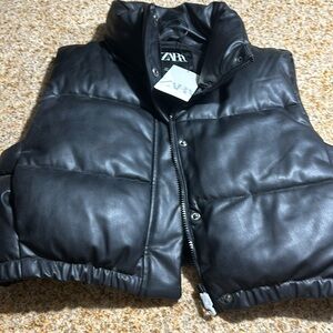Zara women’s puffer vest.